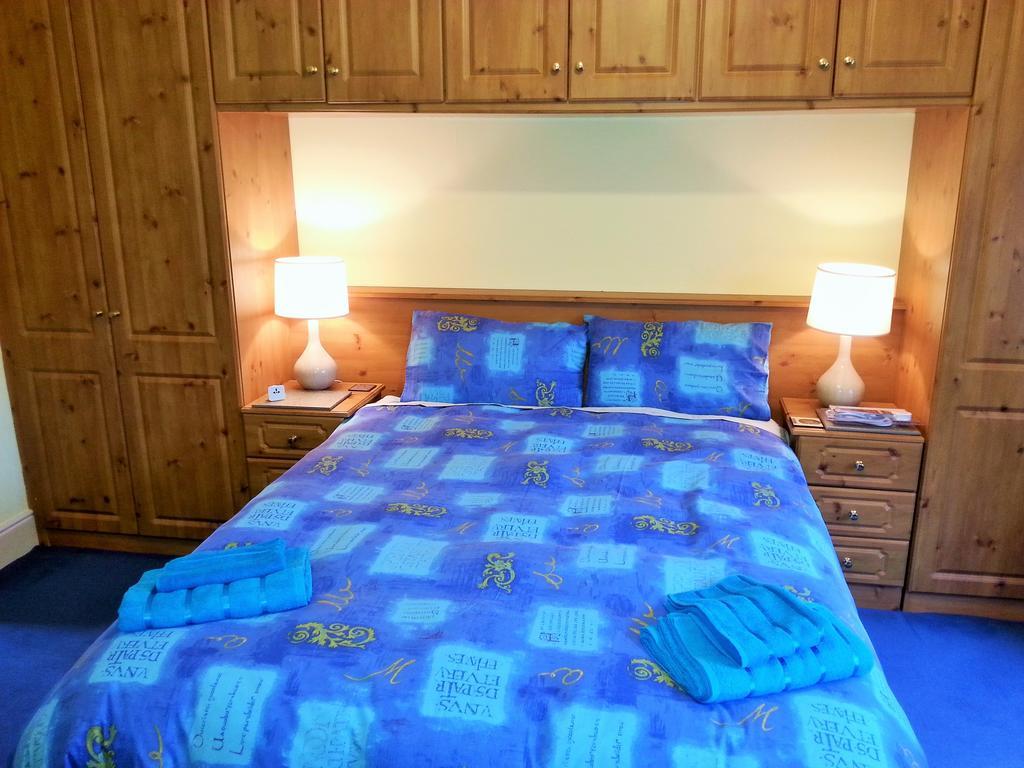 The Dell Dublin Bed & Breakfast Dun Laoghaire Room photo
