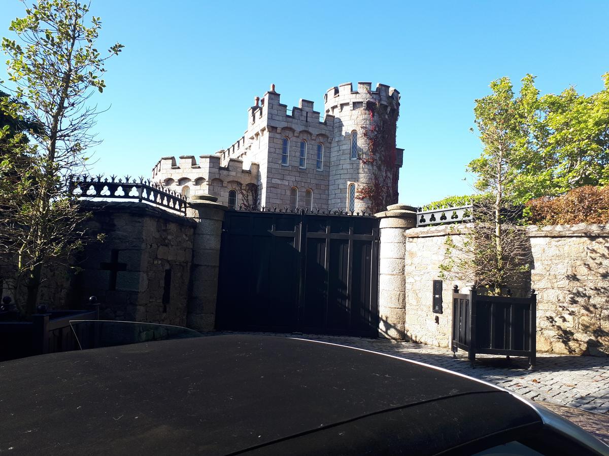 The Dell Dublin Bed & Breakfast Dun Laoghaire Exterior photo